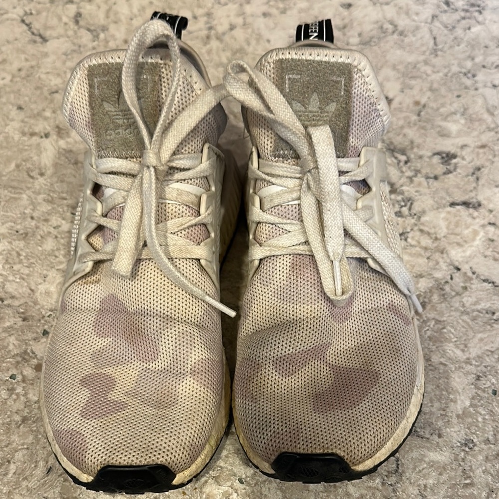 Adidas Beige Sneakers.